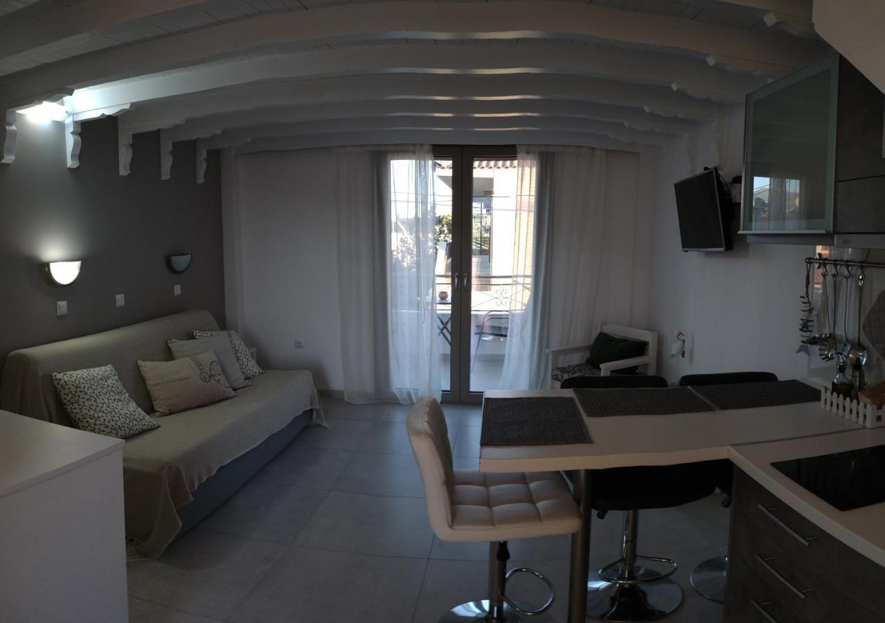 Irida Holiday Apartments Ступа Екстериор снимка