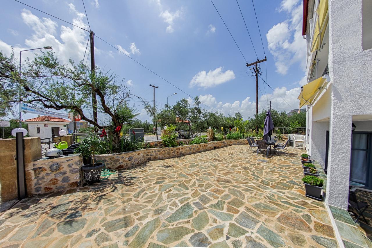 Irida Holiday Apartments Ступа Екстериор снимка
