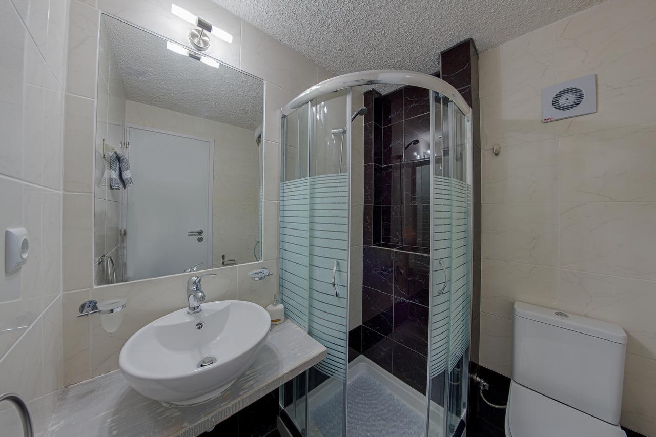 Irida Holiday Apartments Ступа Екстериор снимка