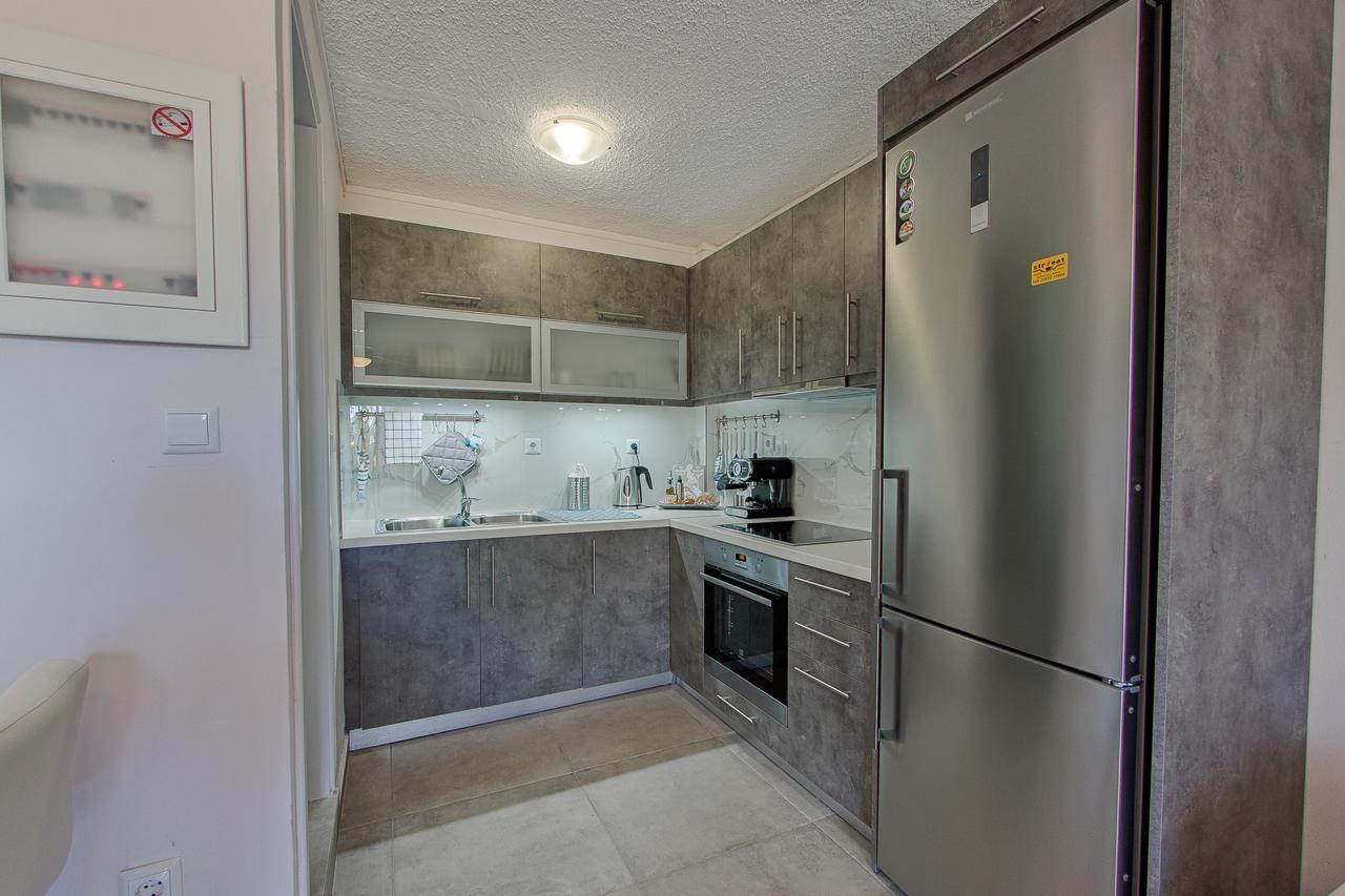 Irida Holiday Apartments Ступа Екстериор снимка