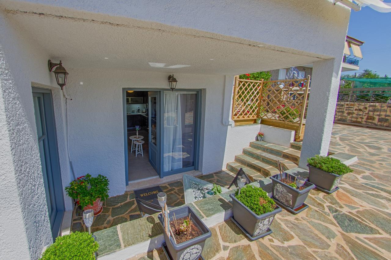 Irida Holiday Apartments Ступа Екстериор снимка